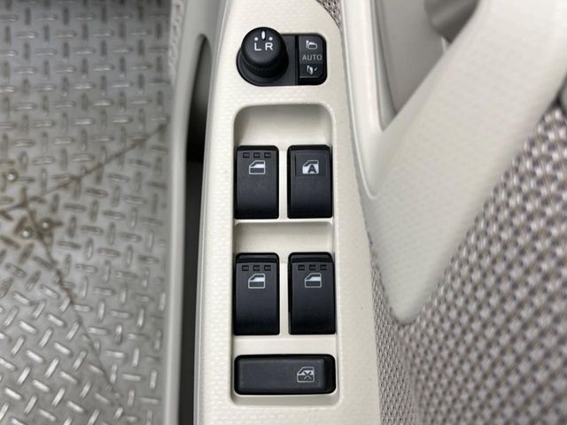 DAIHATSU MOVE 2015 Image 31