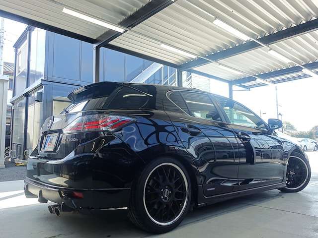 TOYOTA LEXUS CT200H 2011 Image 31