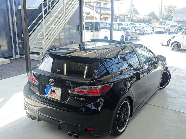 TOYOTA LEXUS CT200H 2011 Image 31