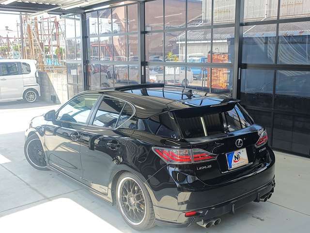 TOYOTA LEXUS CT200H 2011 Image 31