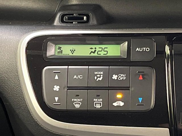 HONDA N BOX 2017 Image 31