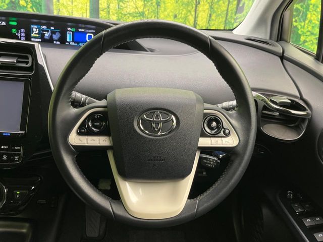 TOYOTA PRIUS 2016 Image 31