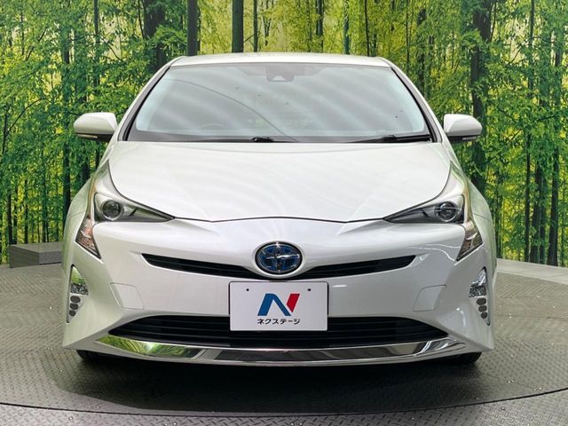 TOYOTA PRIUS 2016 Image 31