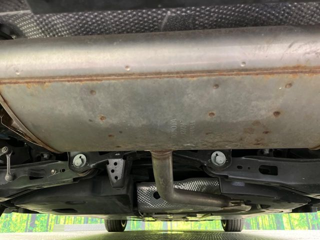 TOYOTA PRIUS 2016 Image 31