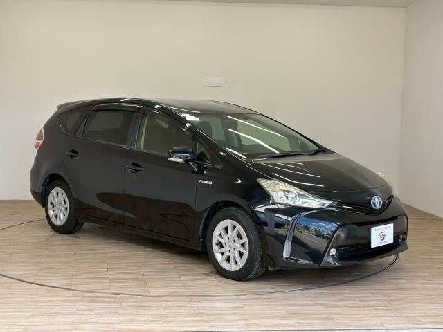 TOYOTA PRIUS ALPHA 2015 Image 31