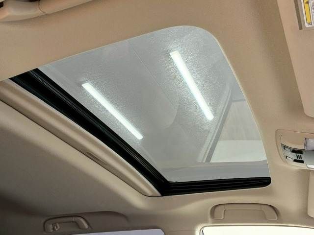 TOYOTA LANDCRUISER PRADO 2023 Image 31