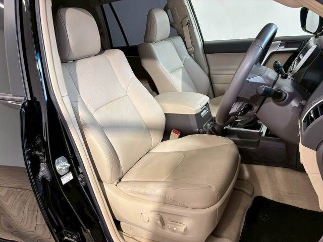 TOYOTA LANDCRUISER PRADO 2023 Image 31