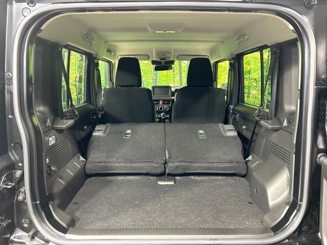 SUZUKI JIMNY NOMADE 2026 Image 31