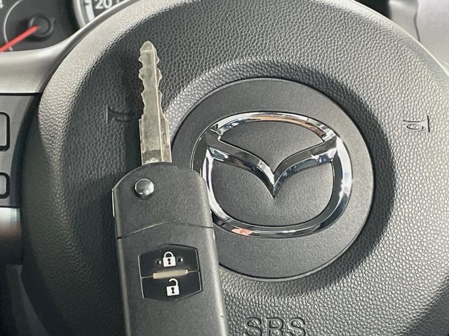 MAZDA DEMIO 2013 Image 31