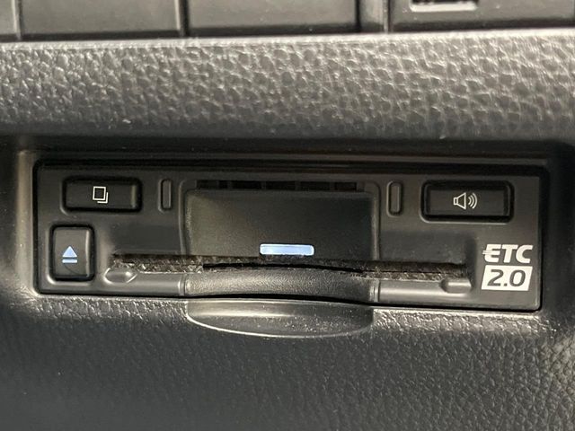 TOYOTA HARRIER 2WD 2022 Image 31