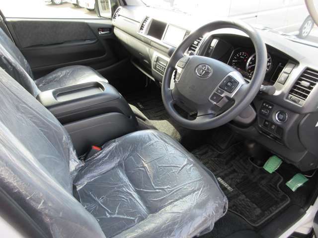 TOYOTA HIACE WAGON 4WD 2026 Image 31