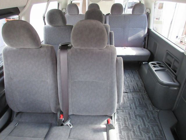 TOYOTA HIACE WAGON 4WD 2026 Image 31