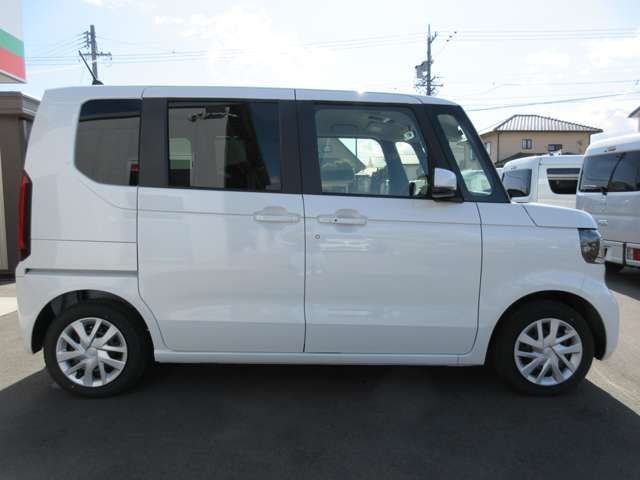 HONDA N BOX 2025 Image 31