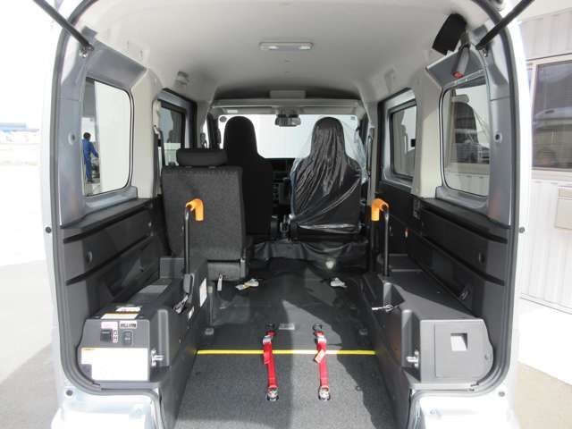 DAIHATSU HIJET CARGO 4WD 2024 Image 31