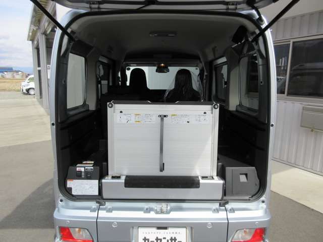 DAIHATSU HIJET CARGO 4WD 2024 Image 31