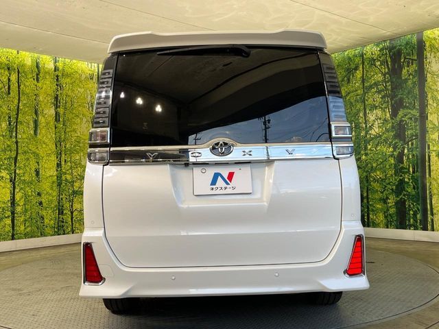 TOYOTA VOXY 2021 Image 31
