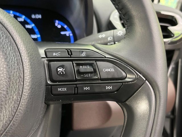 TOYOTA YARIS CROSS HYBRID 2021 Image 31