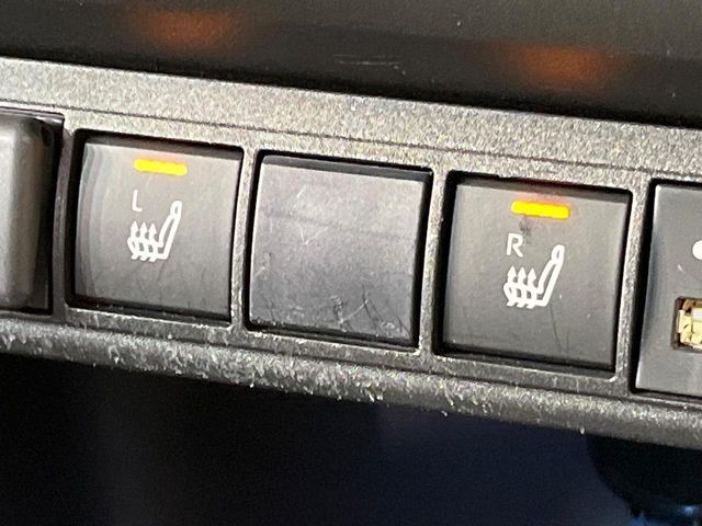 TOYOTA YARIS CROSS HYBRID 2021 Image 31