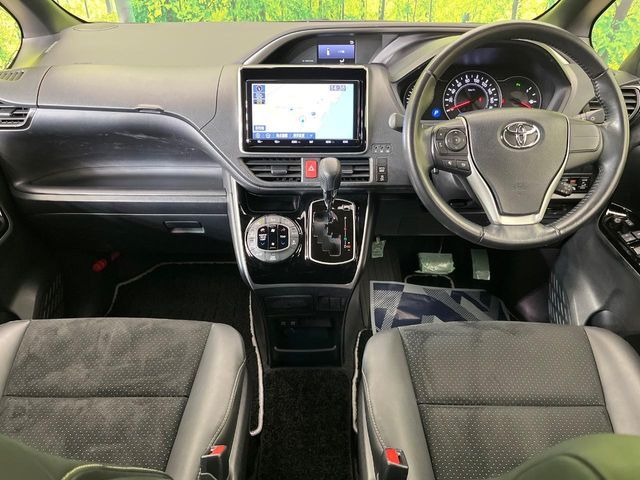 TOYOTA VOXY 2021 Image 31