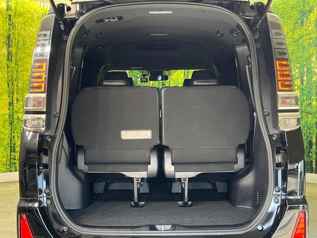 TOYOTA VOXY 2021 Image 31