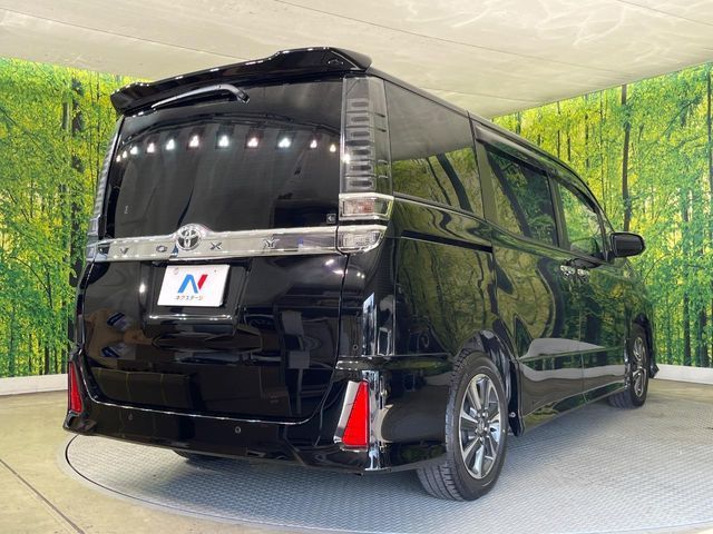 TOYOTA VOXY 2021 Image 31