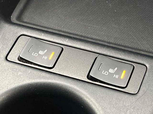 TOYOTA PRIUS 2019 Image 31