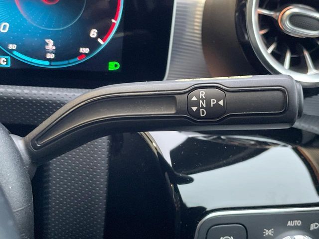 MERCEDES BENZ A CLAS 2019 Image 31