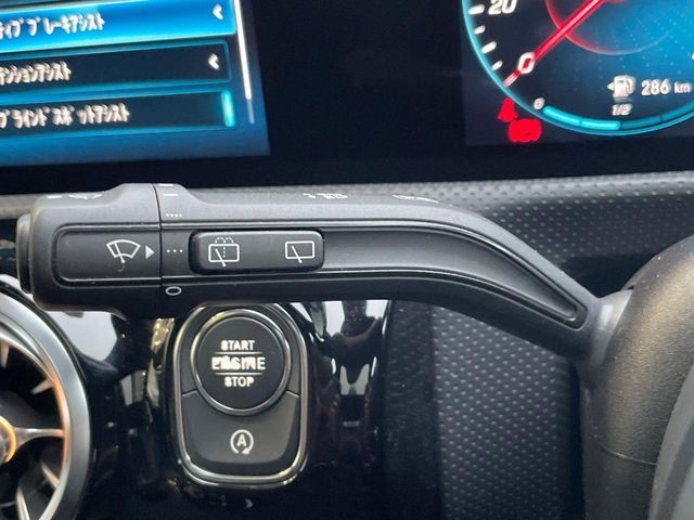 MERCEDES BENZ A CLAS 2019 Image 31