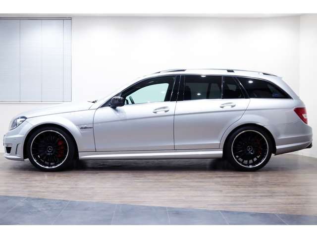 AMG C CLASS STATIONW 2011 Image 31