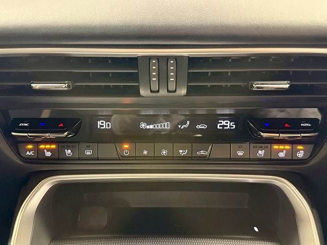 MAZDA CX-60 2023 Image 31