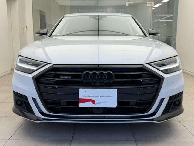 AUDI A8 2022 Image 31