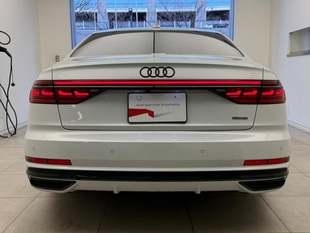 AUDI A8 2022 Image 31