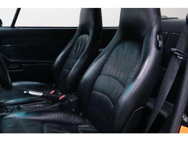 PORSCHE 911 1997 Image 31