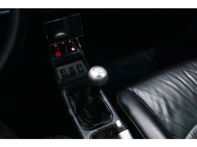 PORSCHE 911 1997 Image 31