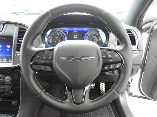 CHRYSLER 300 2017 Image 31