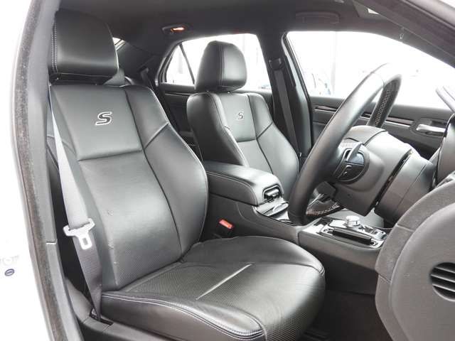 CHRYSLER 300 2017 Image 31