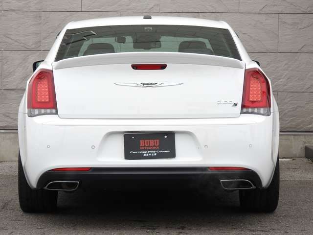 CHRYSLER 300 2017 Image 31