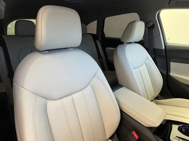 AUDI A5 AVANT 2025 Image 31