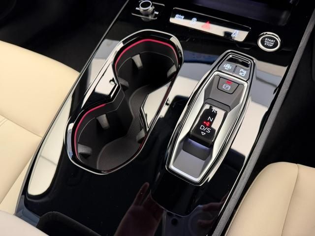 AUDI A5 AVANT 2025 Image 31