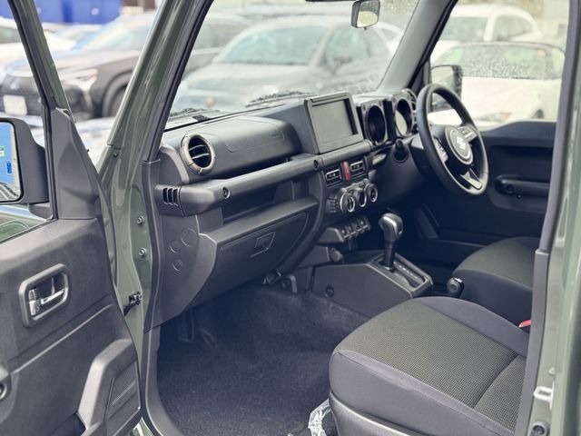 SUZUKI JIMNY NOMADE 2025 Image 31