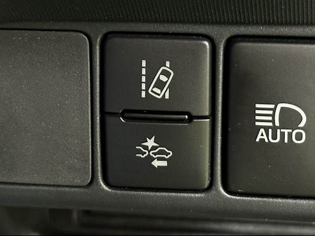 TOYOTA AQUA 2018 Image 31