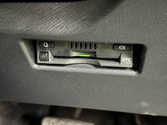 TOYOTA AQUA 2018 Image 31