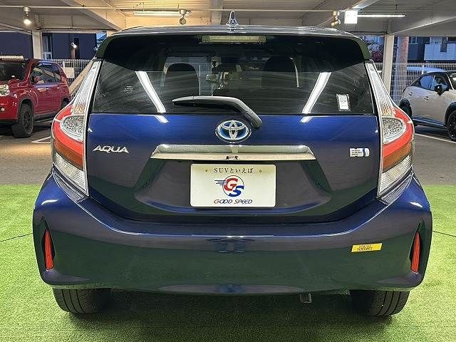 TOYOTA AQUA 2018 Image 31