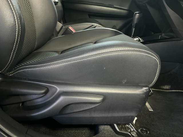 TOYOTA COROLLA FIELDER HYBR 2015 Image 31