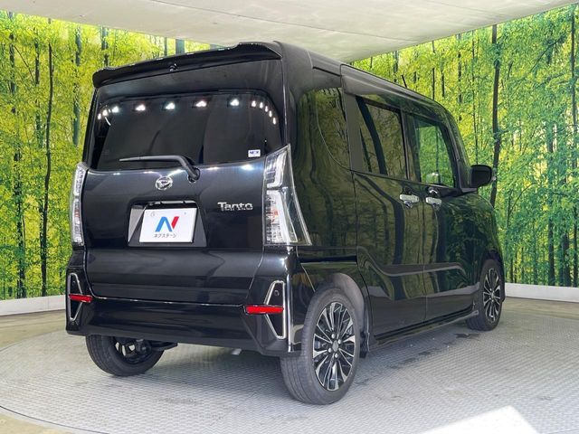 DAIHATSU TANTO CUSTOM 2021 Image 31