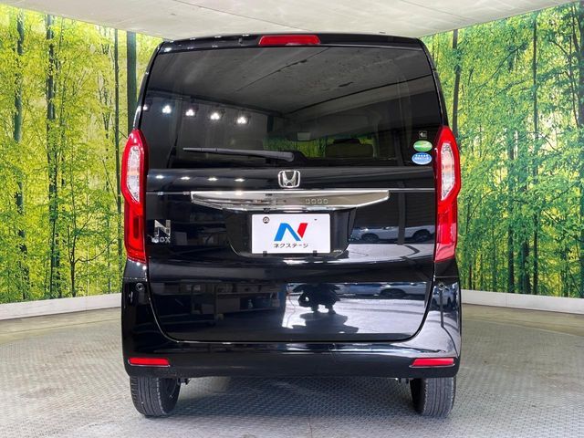 HONDA N BOX 2020 Image 31