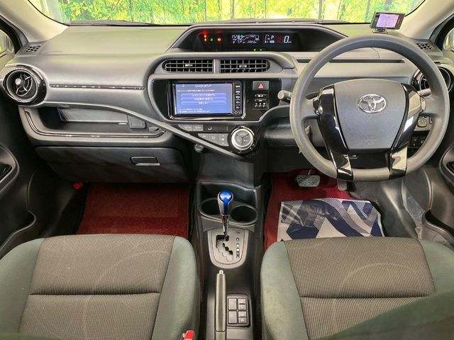 TOYOTA AQUA 2016 Image 31