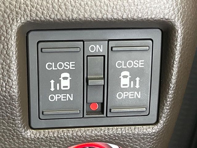 HONDA N BOX 2022 Image 31