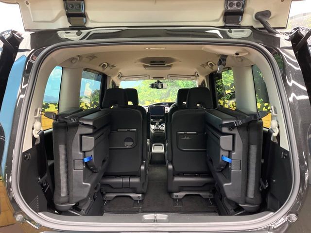 NISSAN SERENA  WG 2022 Image 31