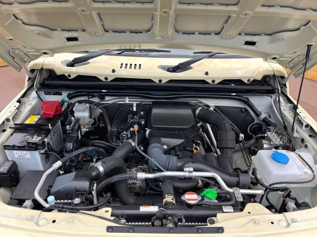 SUZUKI JIMNY 4WD 2020 Image 31